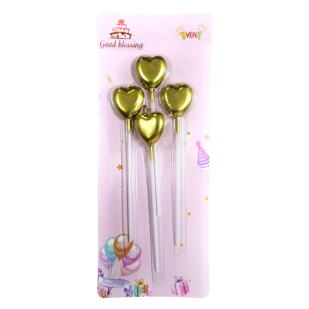 Gold renk 4'li çubuklu kalp mum 13.5 cm