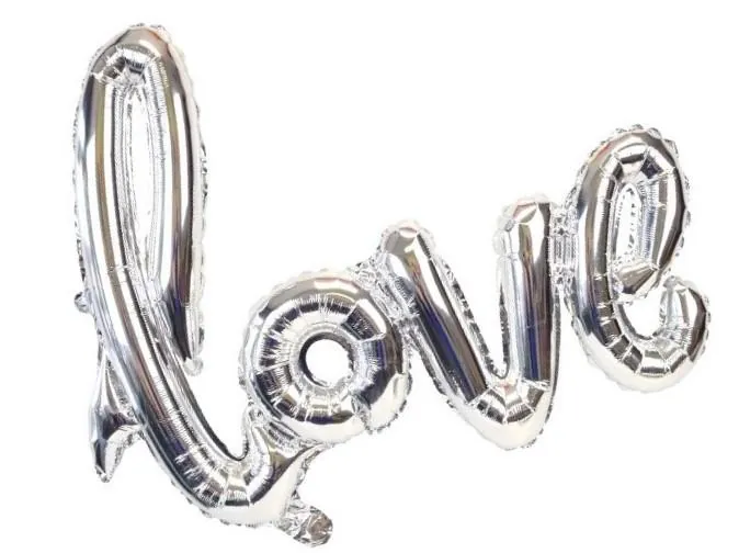 Gümüş renk büyük love folyo balon 65 × 108 cm
